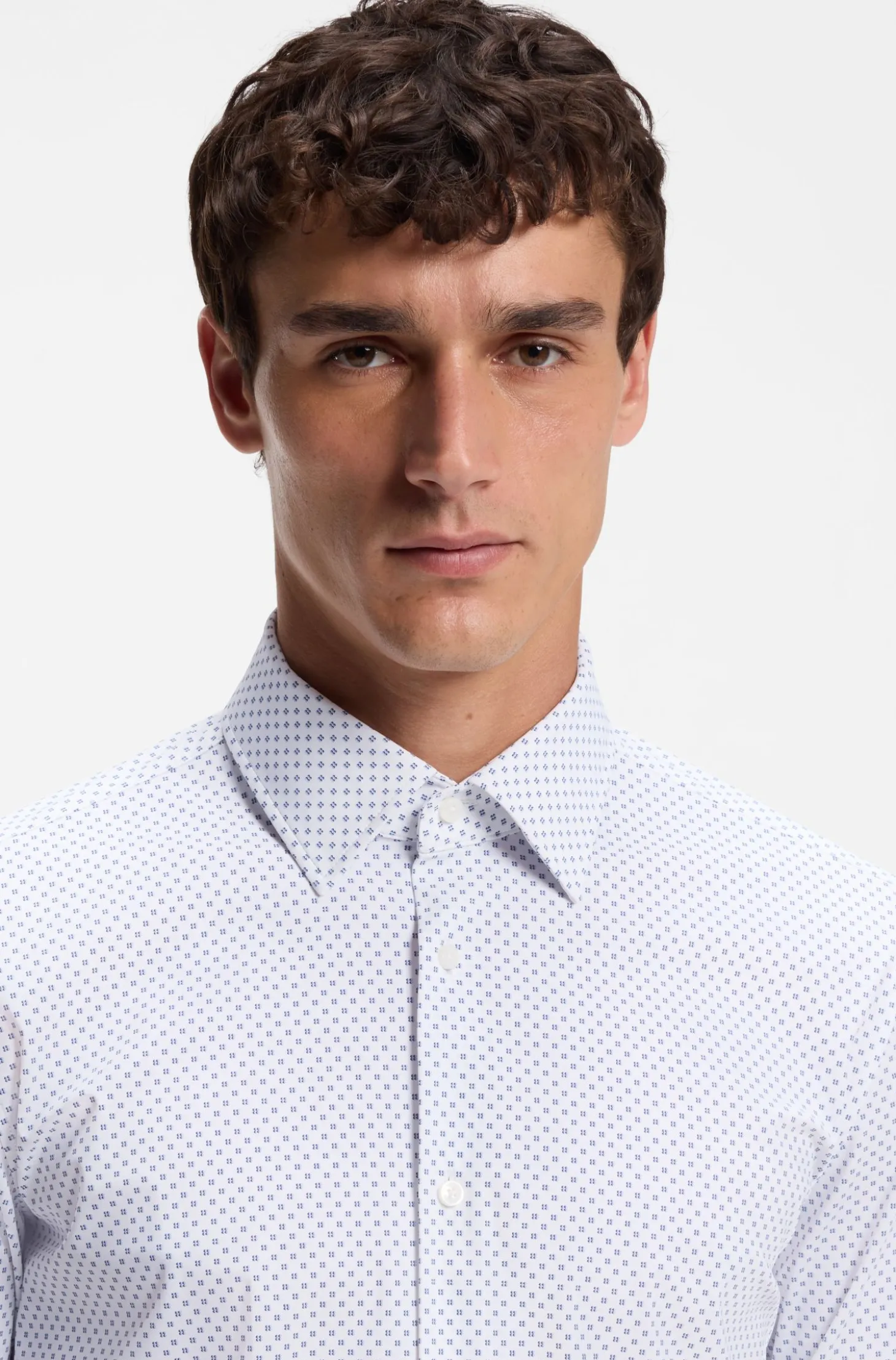 Slim-fit shirt in printed performance-stretch fabric