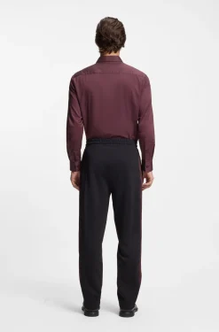 Slim-fit shirt in stretch twill
