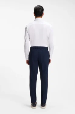 Slim-fit shirt in structured performance-stretch fabric