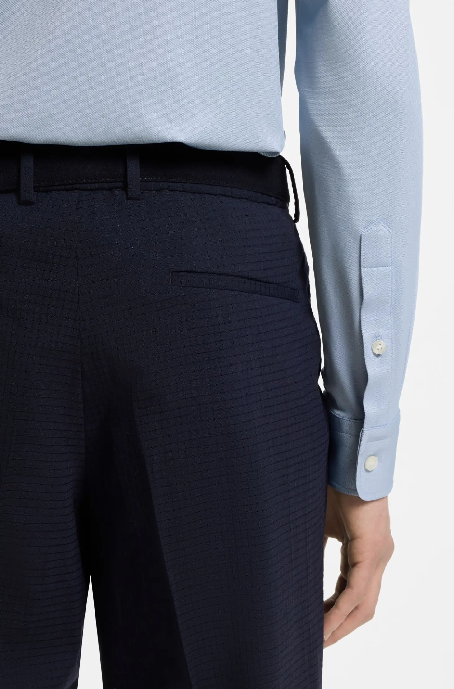 Slim-fit shirt in structured performance-stretch fabric