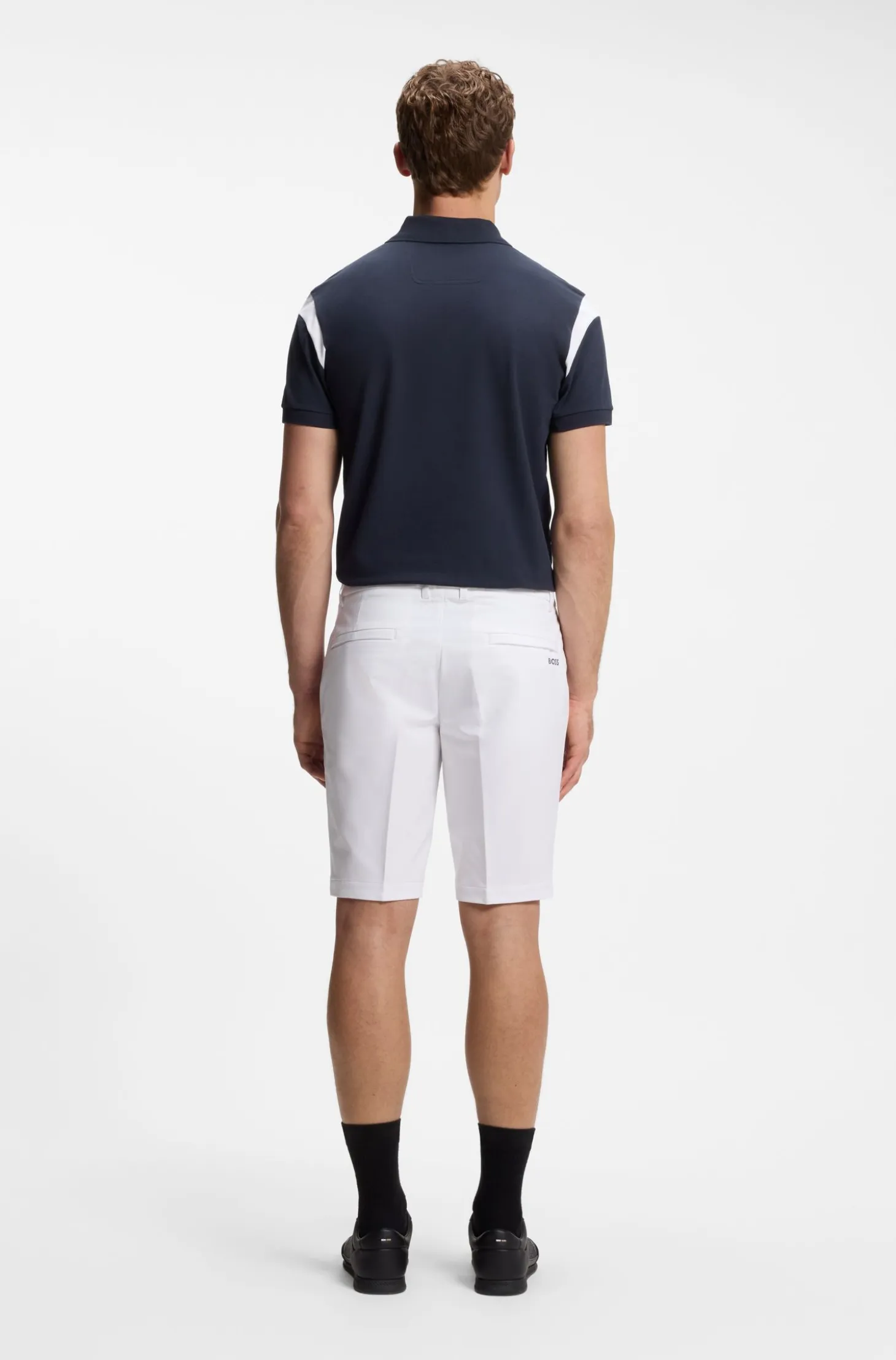 Slim-fit shorts in water-repellent stretch fabric