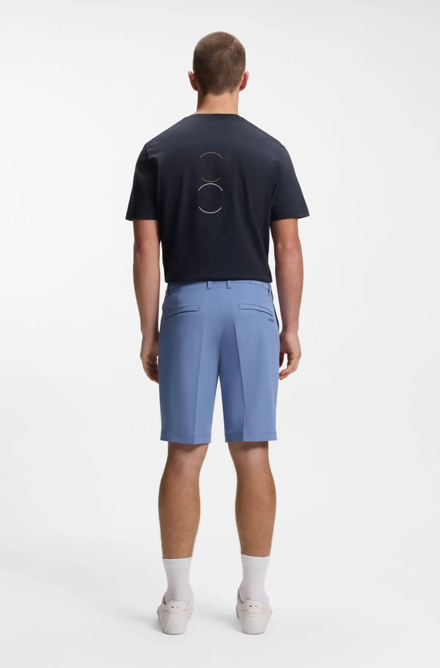 Slim-fit shorts in water-repellent stretch fabric