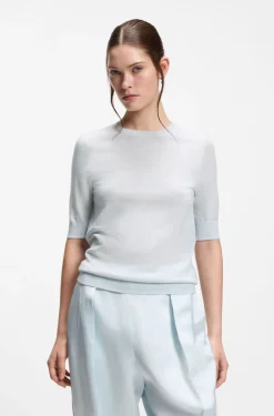 Slim-fit short-sleeved sweater in superfine merino wool
