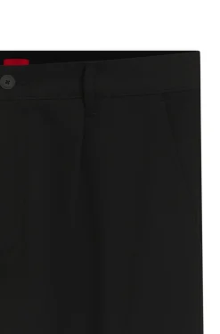 Slim-fit trousers with cargo pockets