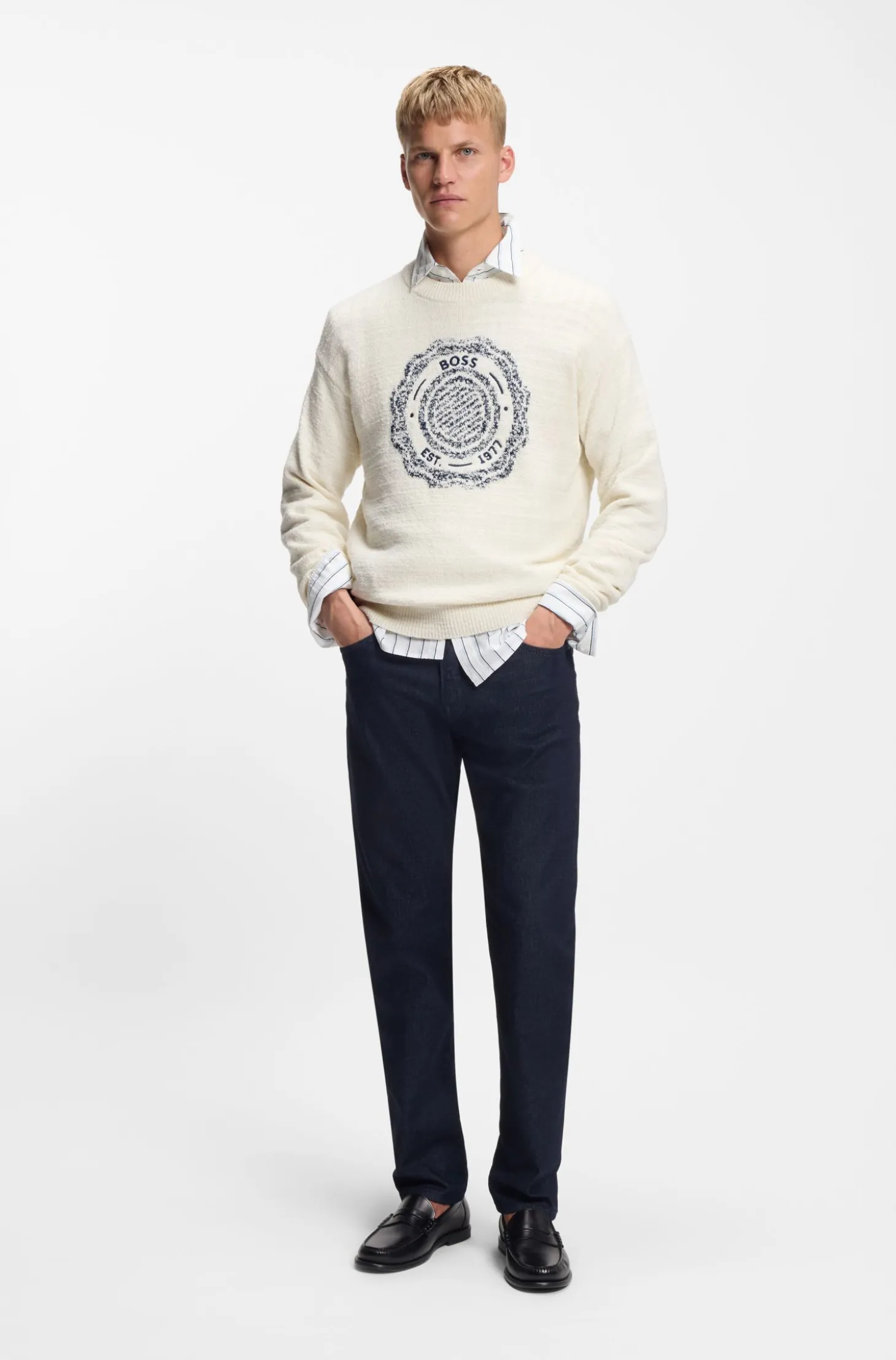 Slub-knit sweater with crest-logo intarsia