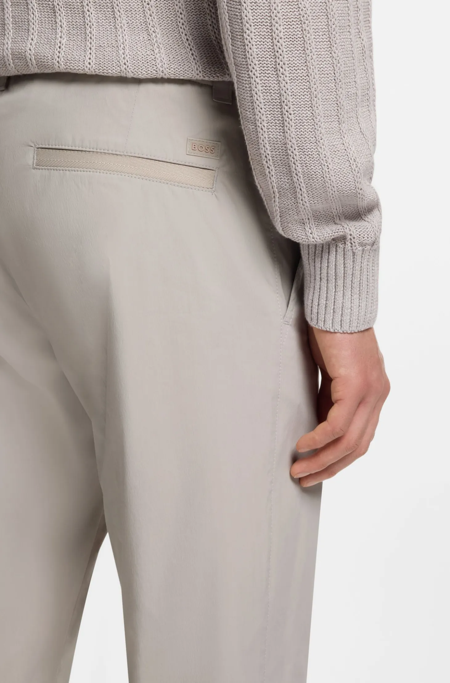 Straight-fit chinos in cotton-blend poplin