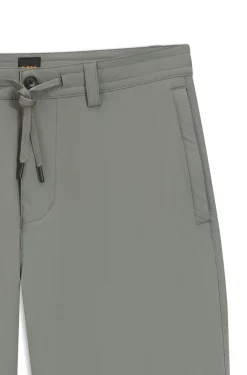 Straight-tapered-fit chinos in stretch fabric