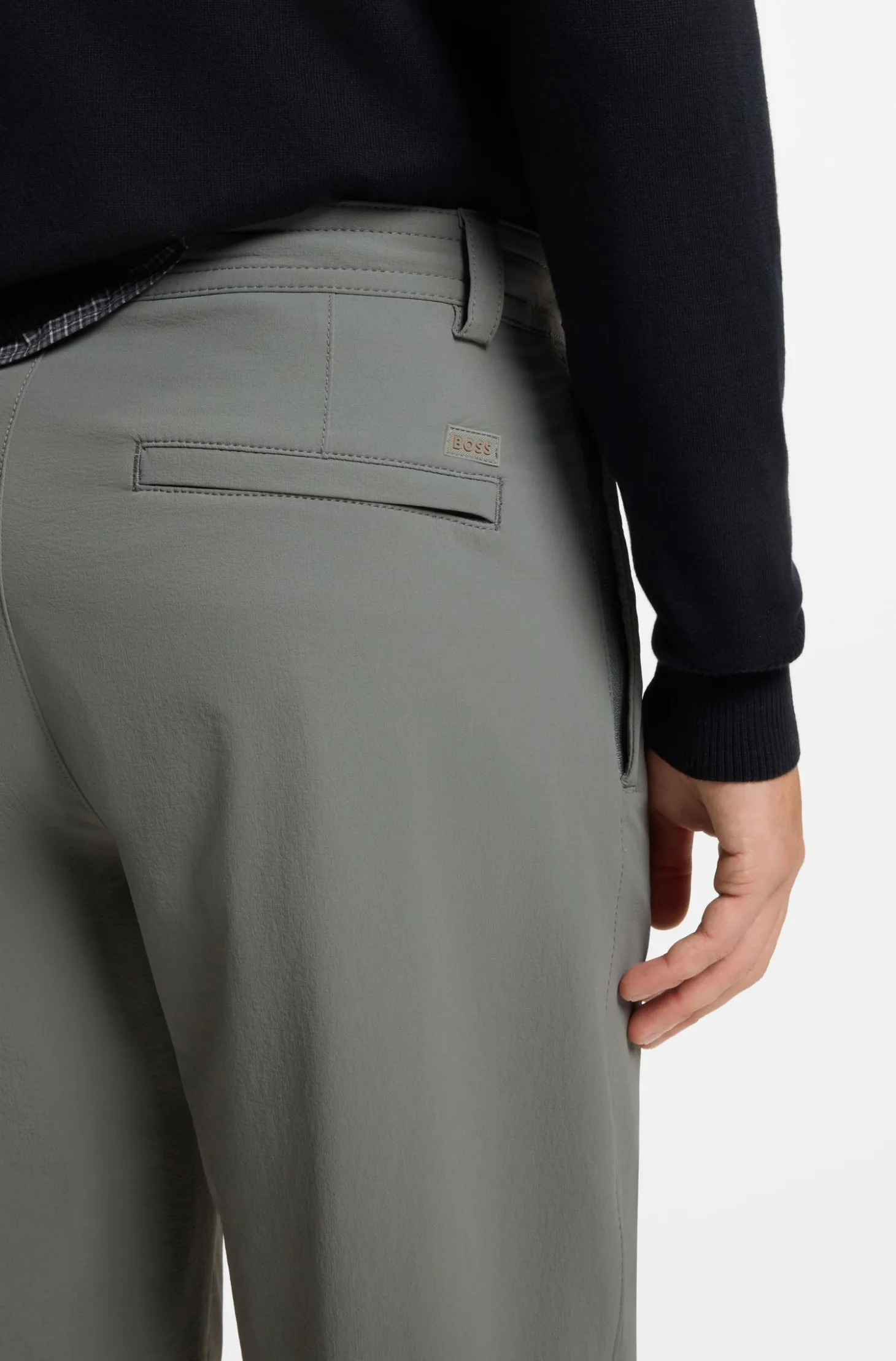 Straight-tapered-fit chinos in stretch fabric