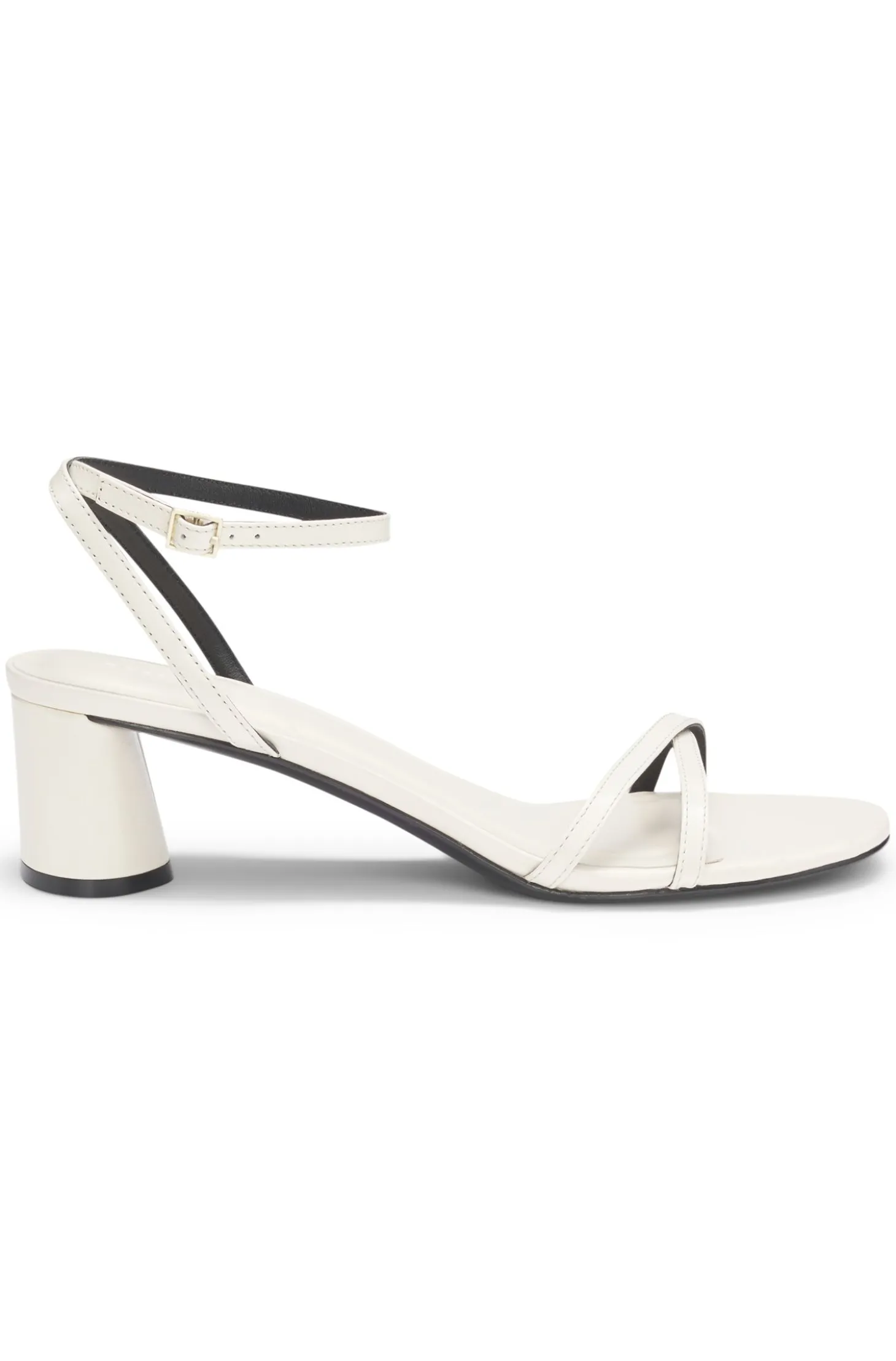 Strappy sandals in leather with block heel