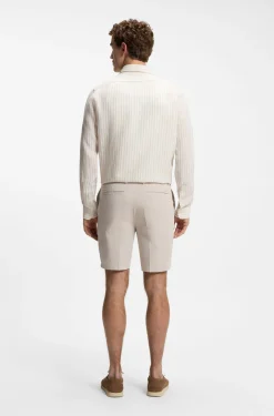 Stretch-cotton shorts in a modern fit