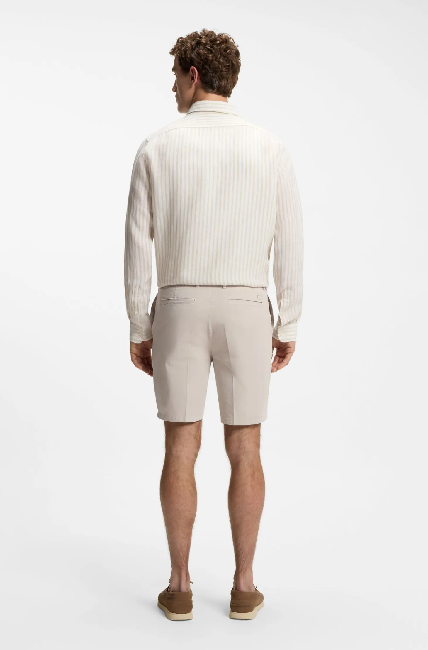 Stretch-cotton shorts in a modern fit