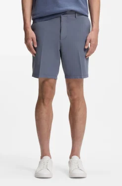 Stretch-cotton shorts in a modern fit