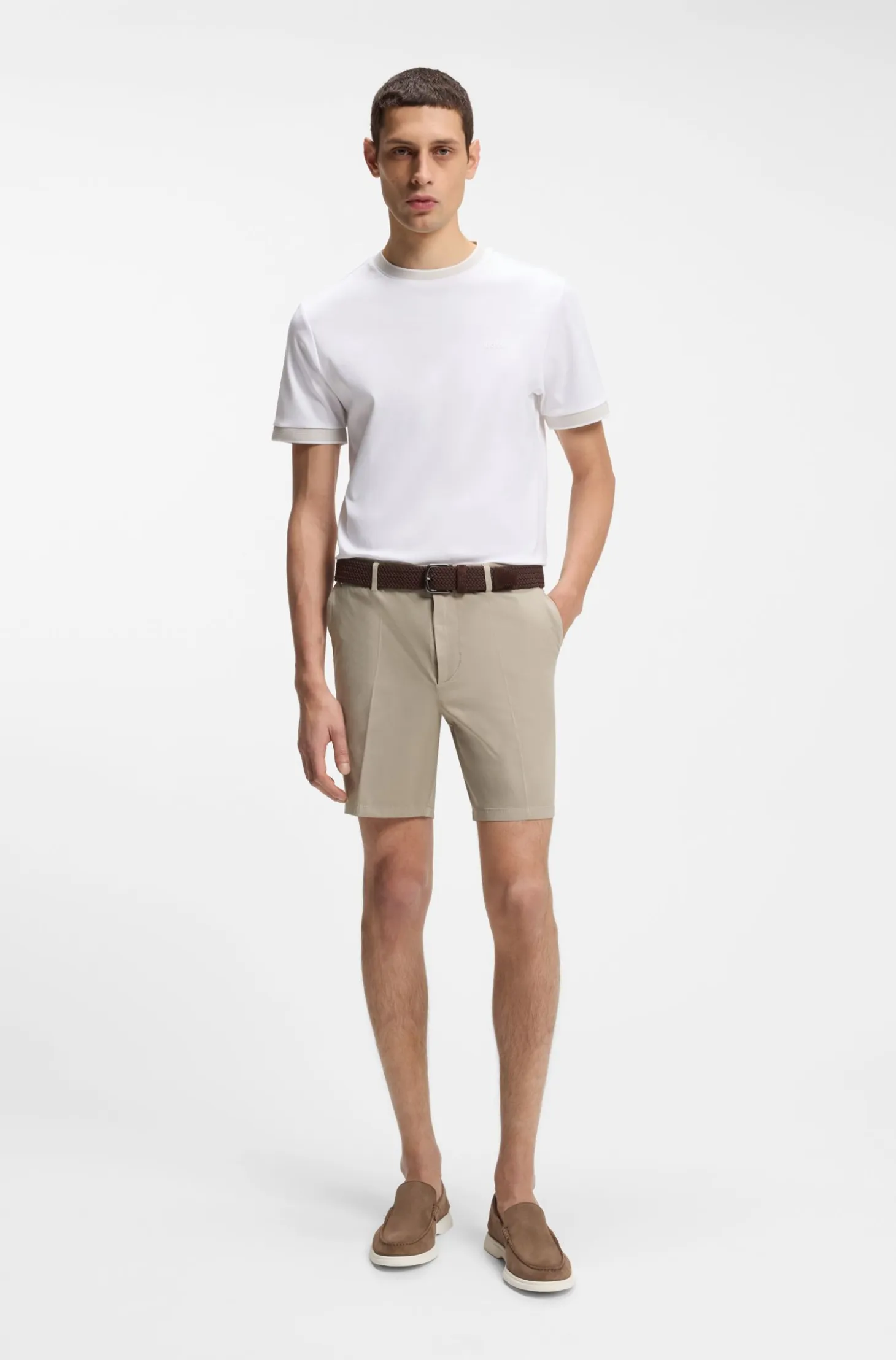 Stretch-cotton shorts in a modern fit