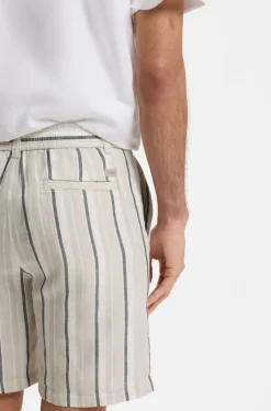 Striped shorts in a linen-cotton blend