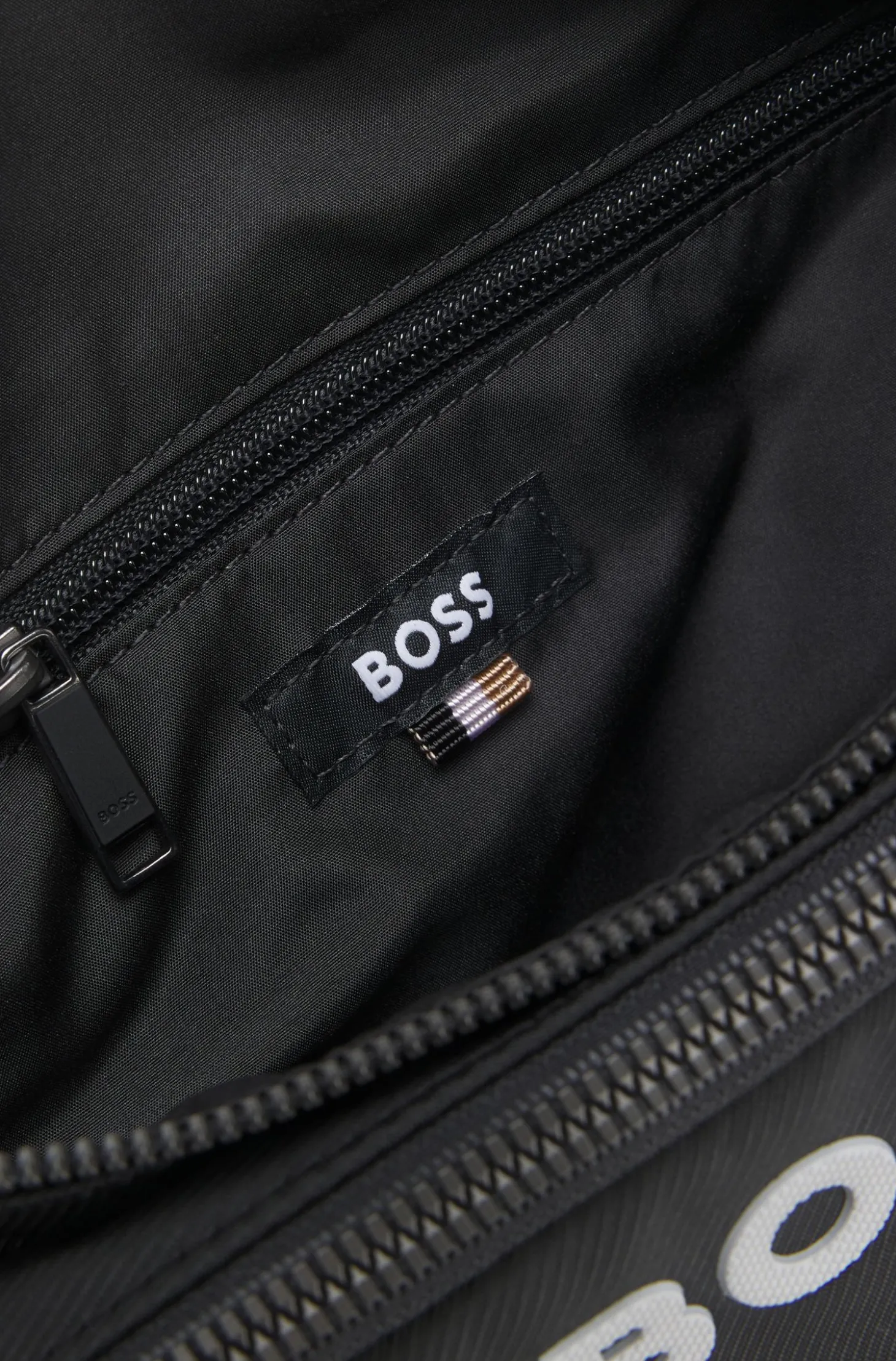 Structured belt bag with contrast logo