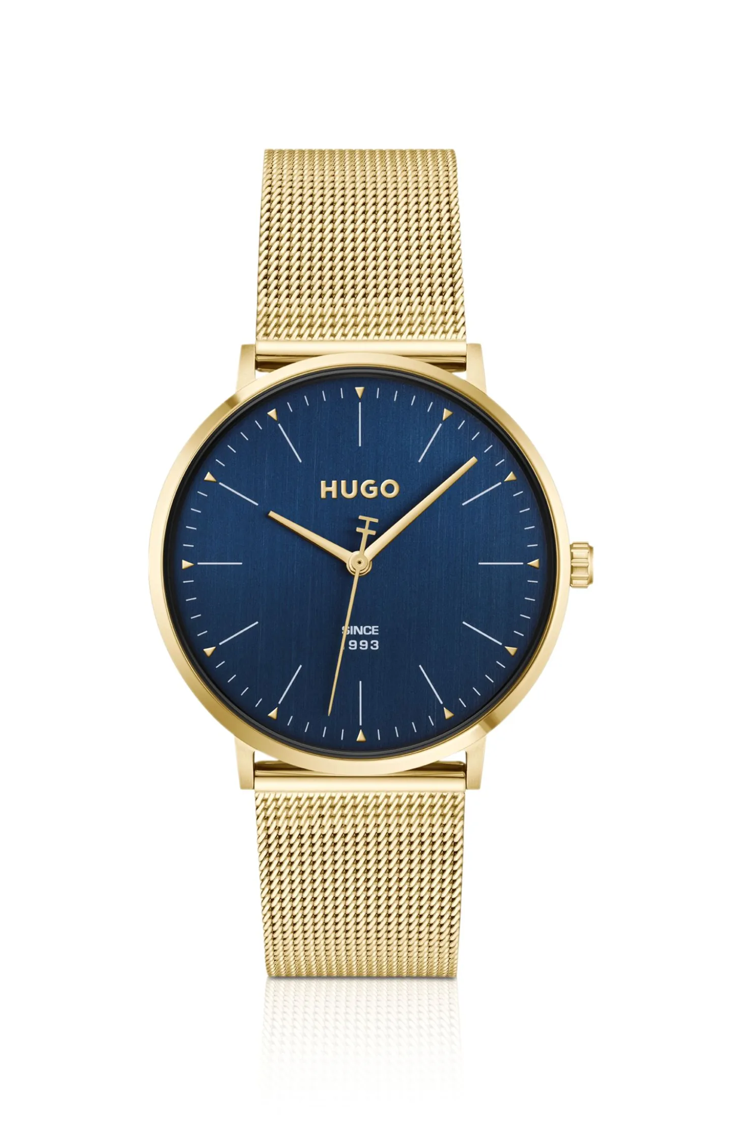 #Style 3H blue-dial watch with mesh bracelet