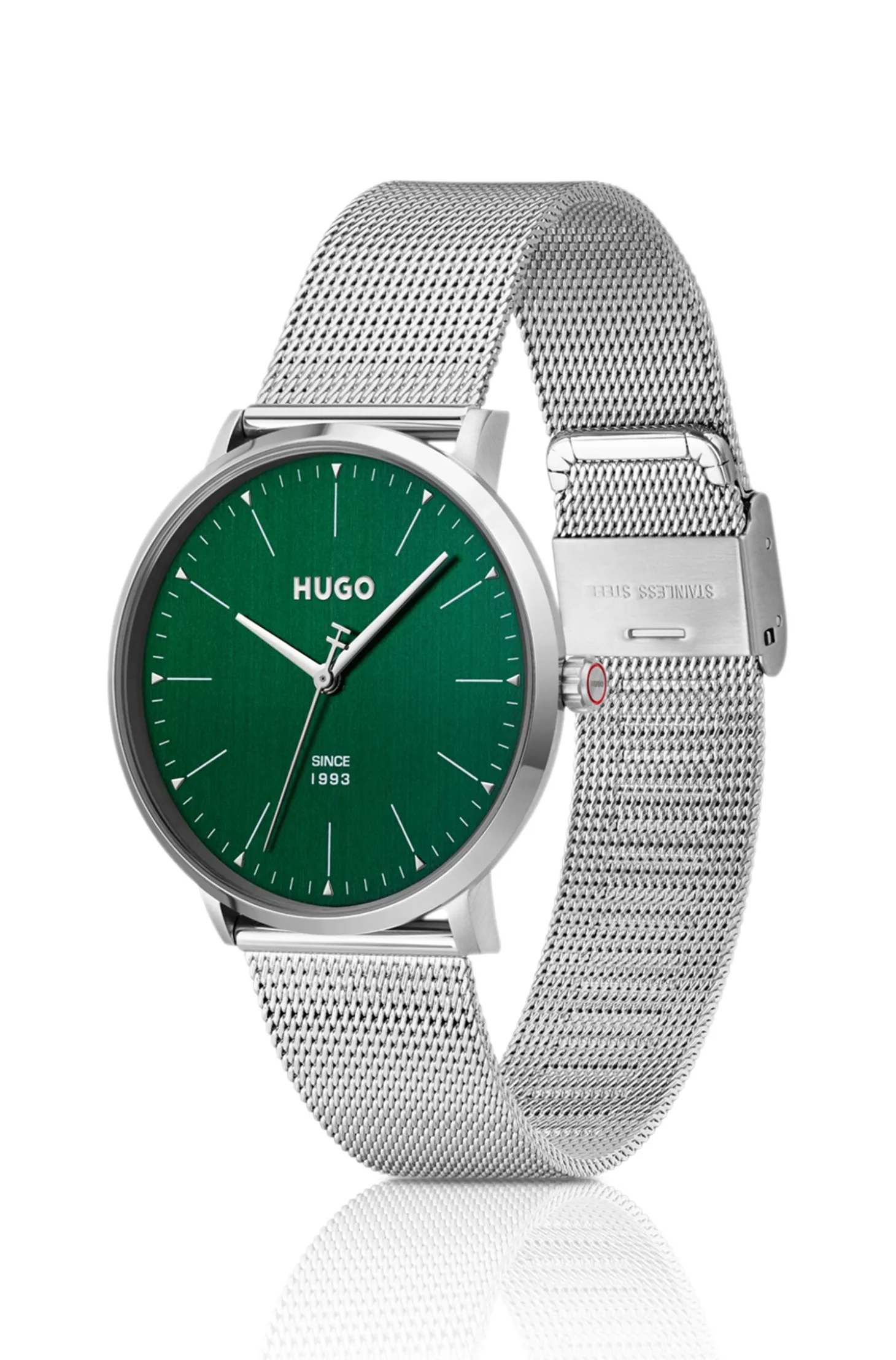 #Style 3H green-dial watch with mesh bracelet