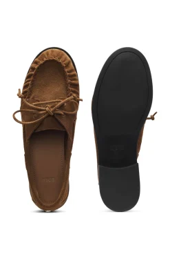 Suede moccasins with hand-stitched apron toe