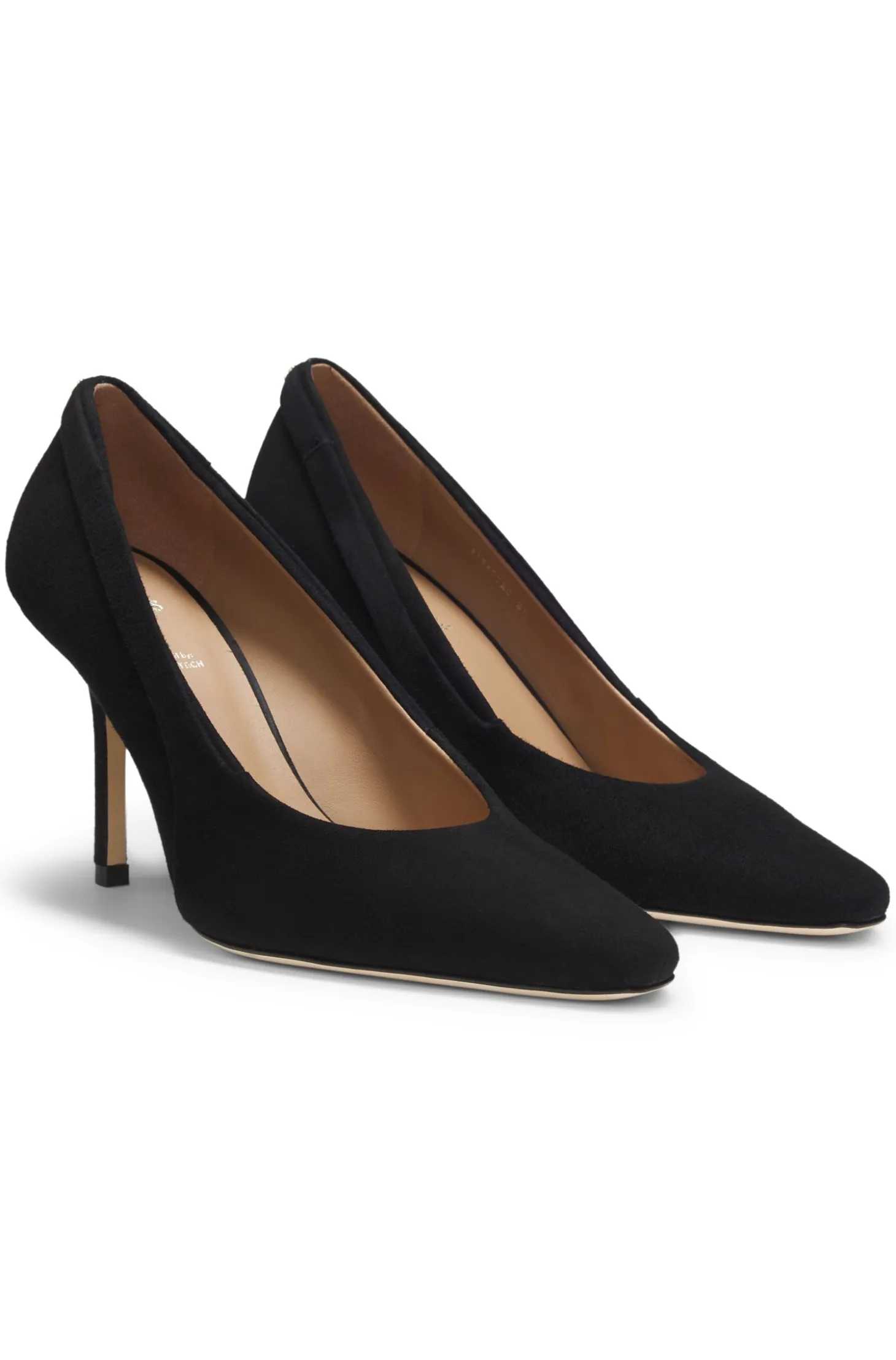 Suede pumps with comfort insole