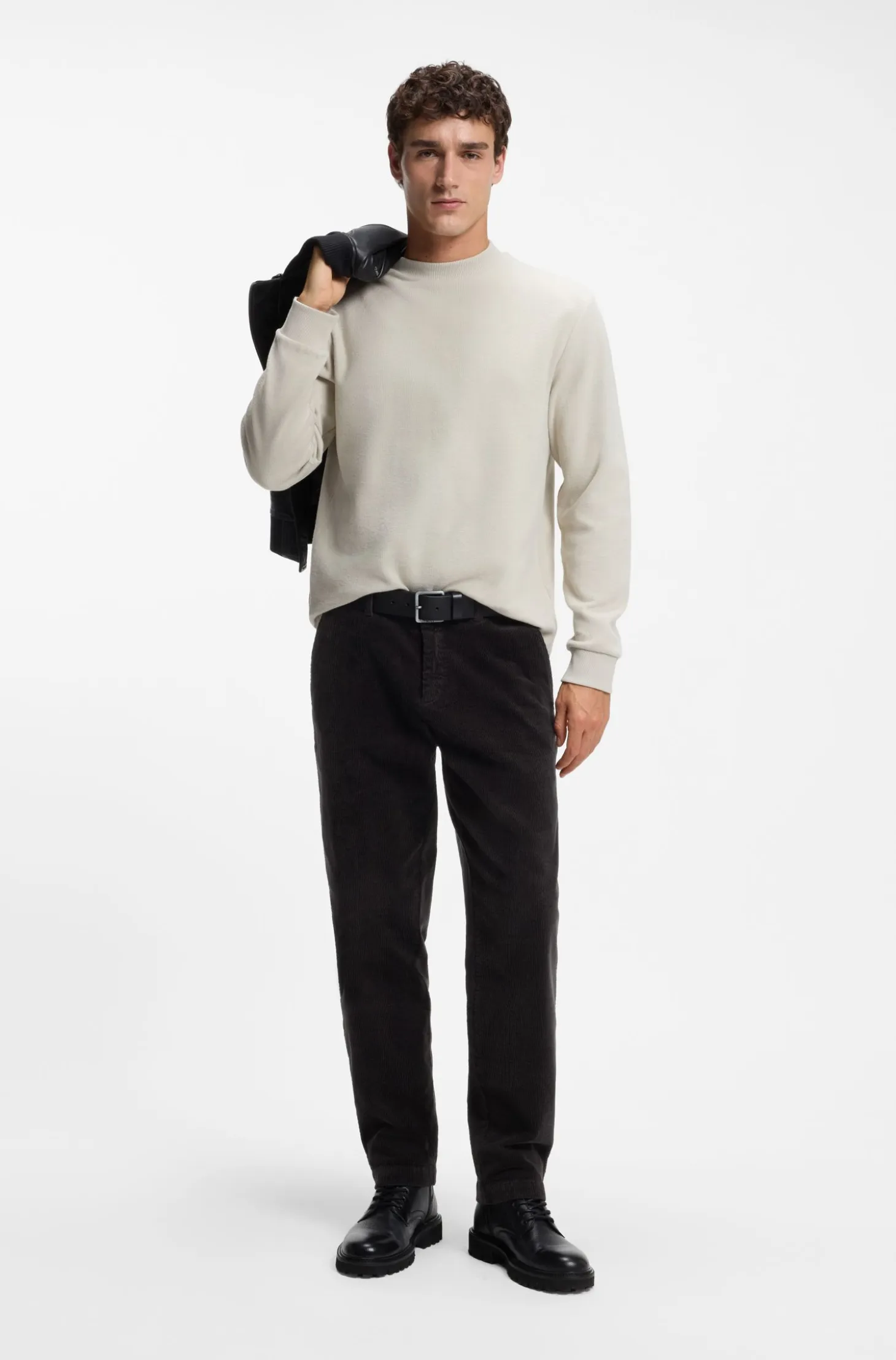 Tapered-fit trousers in stretch-cotton corduroy