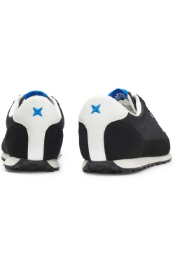 Textured-fabric trainers with star detail