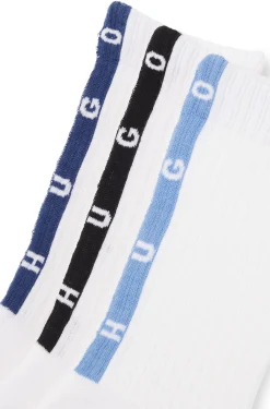 Three-pack casual socks with plush sole