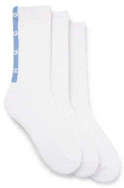 Three-pack casual socks with plush sole