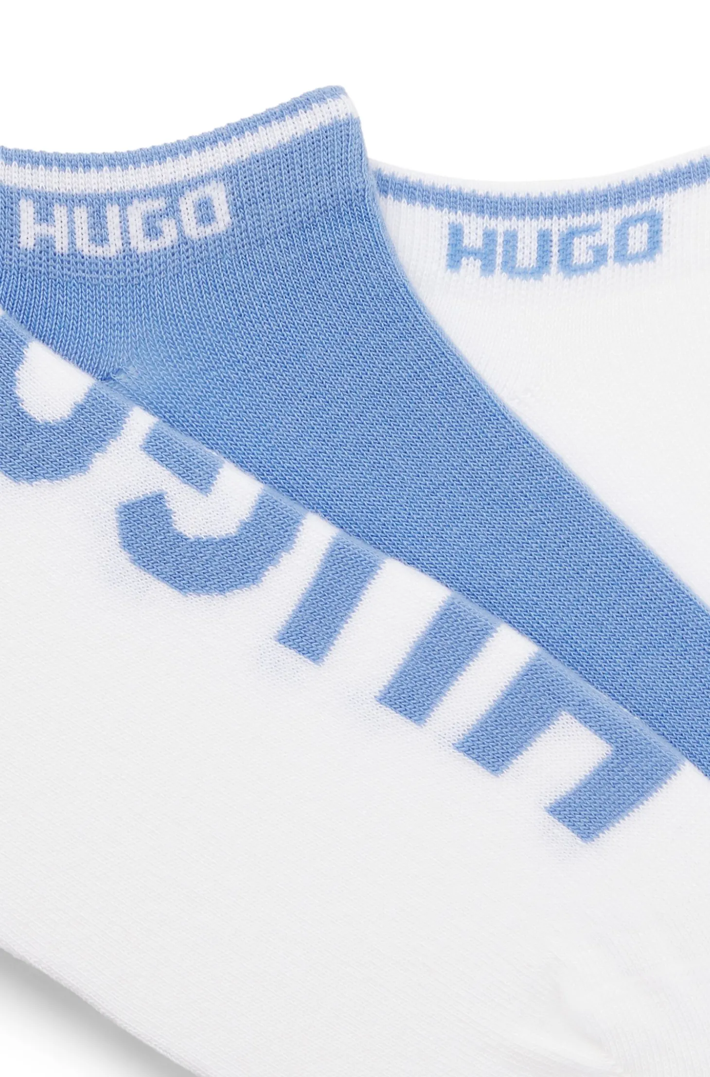 Three-pack of ankle socks with logos