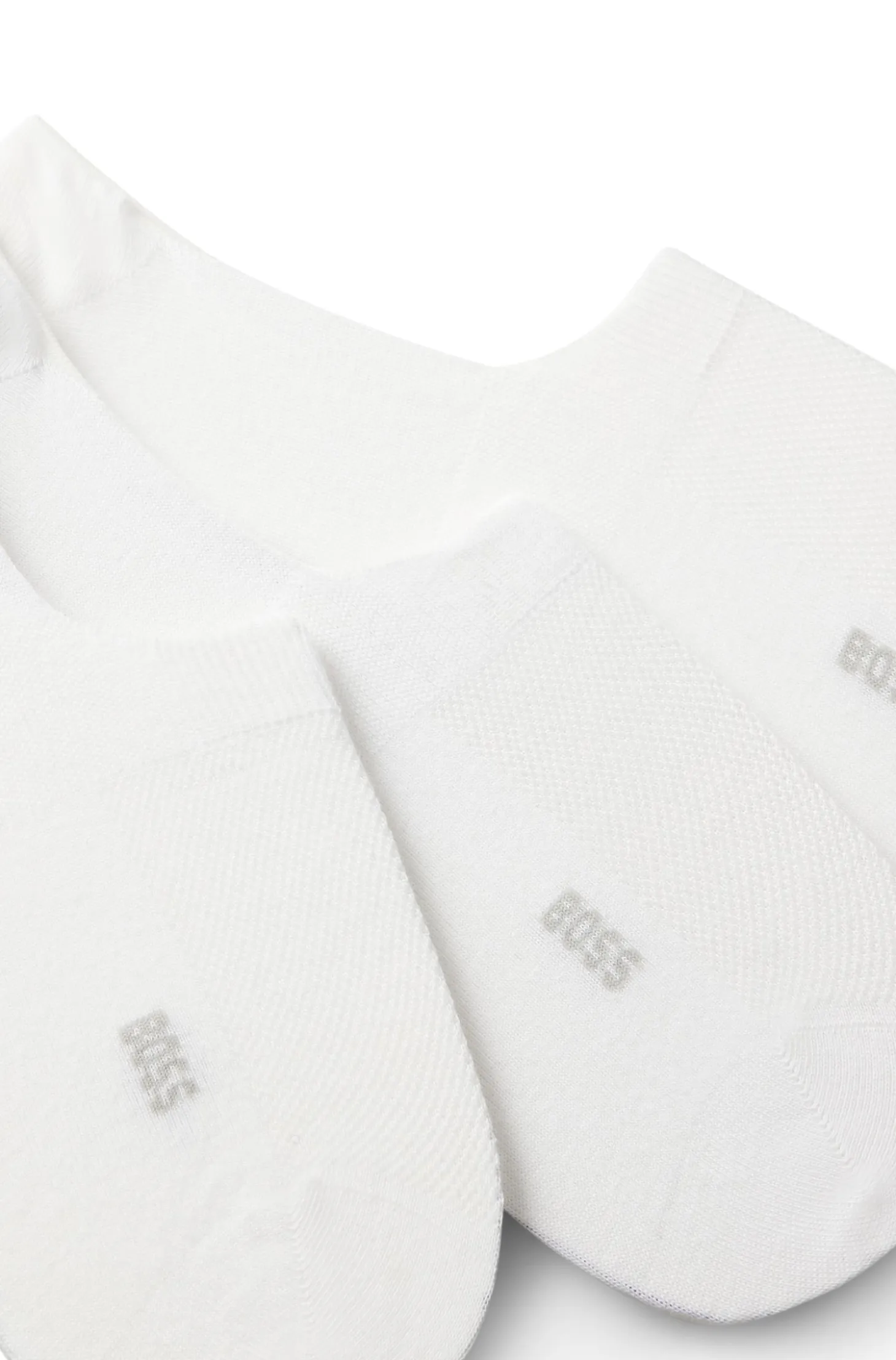 Three-pack of invisible socks in a cotton blend