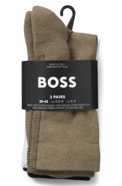 Three-pack of regular-length socks with structured tape
