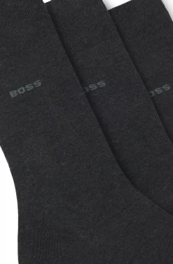 Three-pack of regular-length socks in stretch fabric