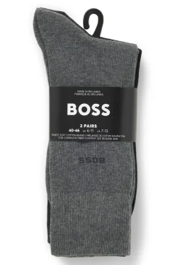 Three-pack of regular-length socks in stretch fabric