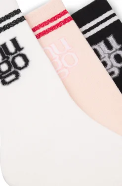 Three-pack of ribbed short socks with stacked logos