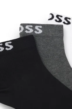 Three-pack of short-length socks with logos
