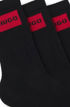 Three-pack of short socks with red logo labels