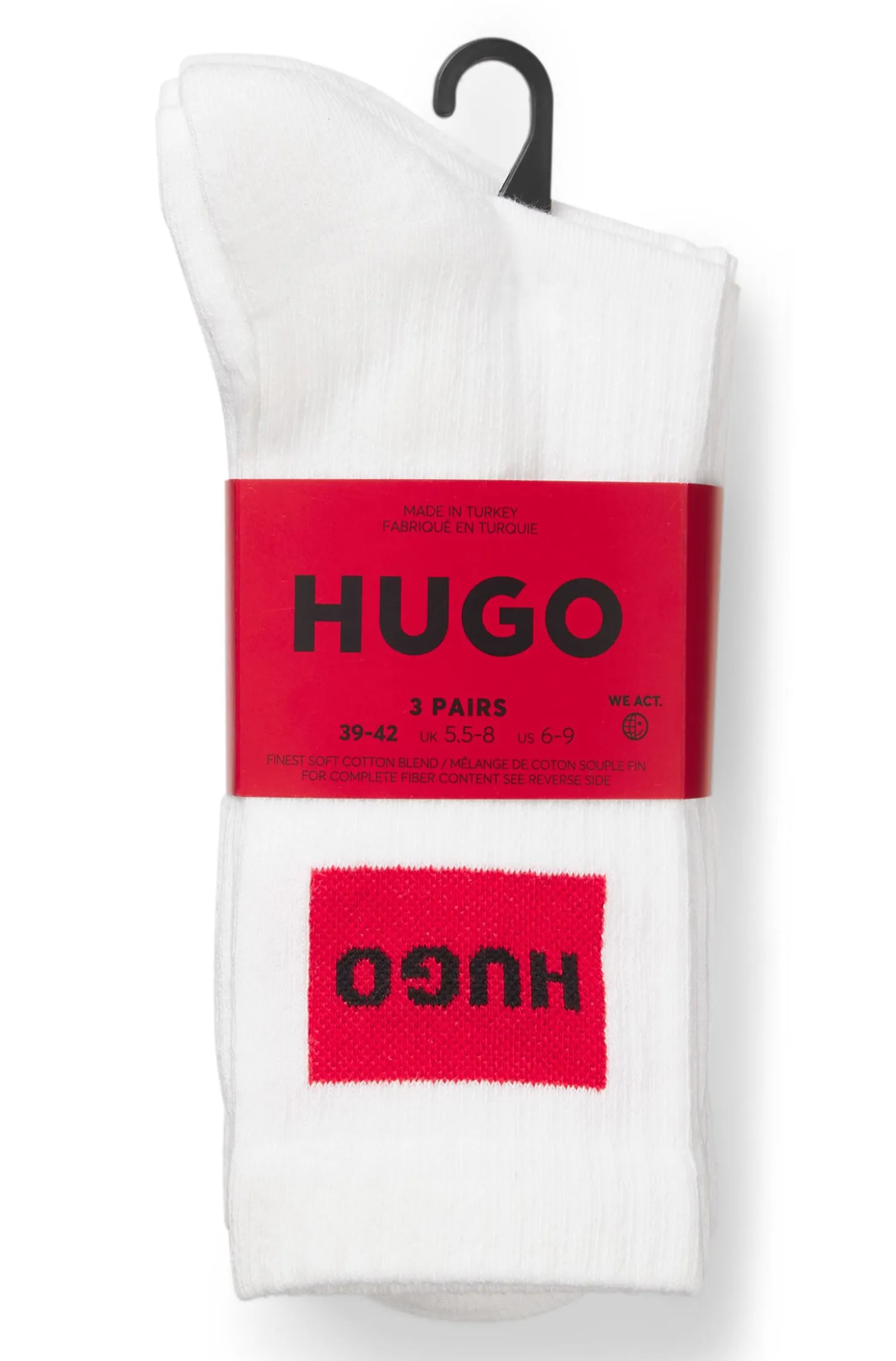 Three-pack of short socks with red logo labels