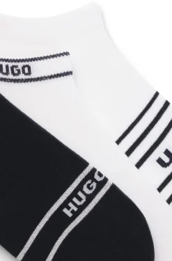 Three-pack sneaker socks with stripe details