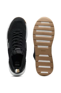Trainers with knitted uppers and suede trims