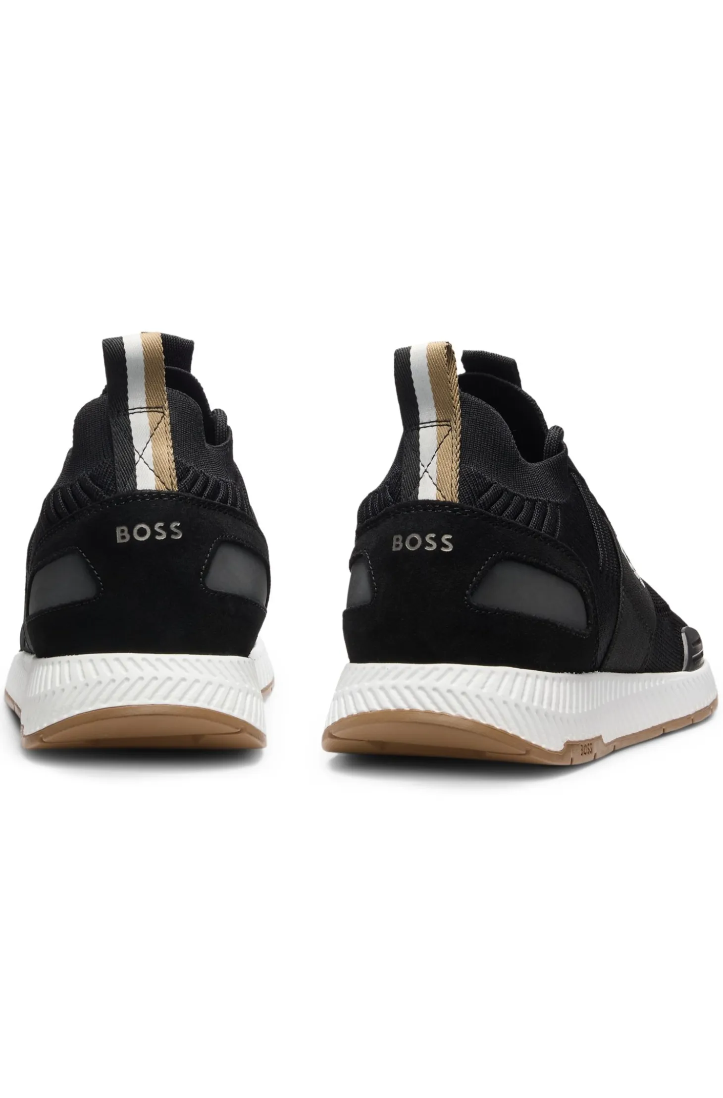 Trainers with knitted uppers and suede trims