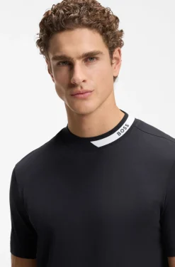 T-shirt in stretch cotton with a logo collar