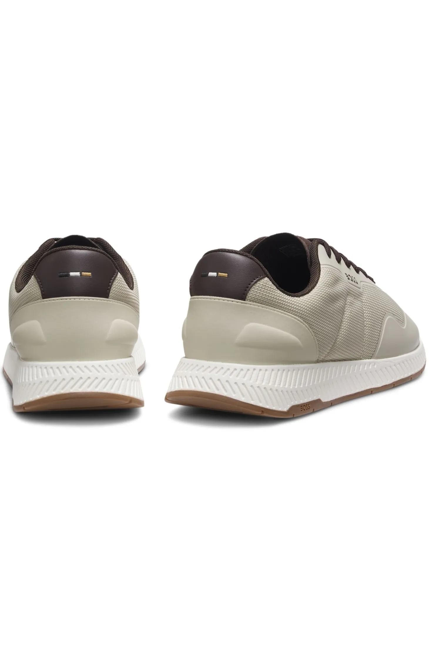 TTNM mesh trainers with smooth trims