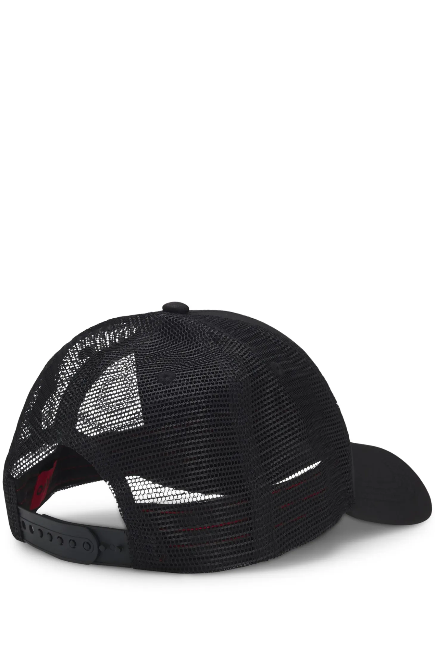Twill trucker cap with red logo label