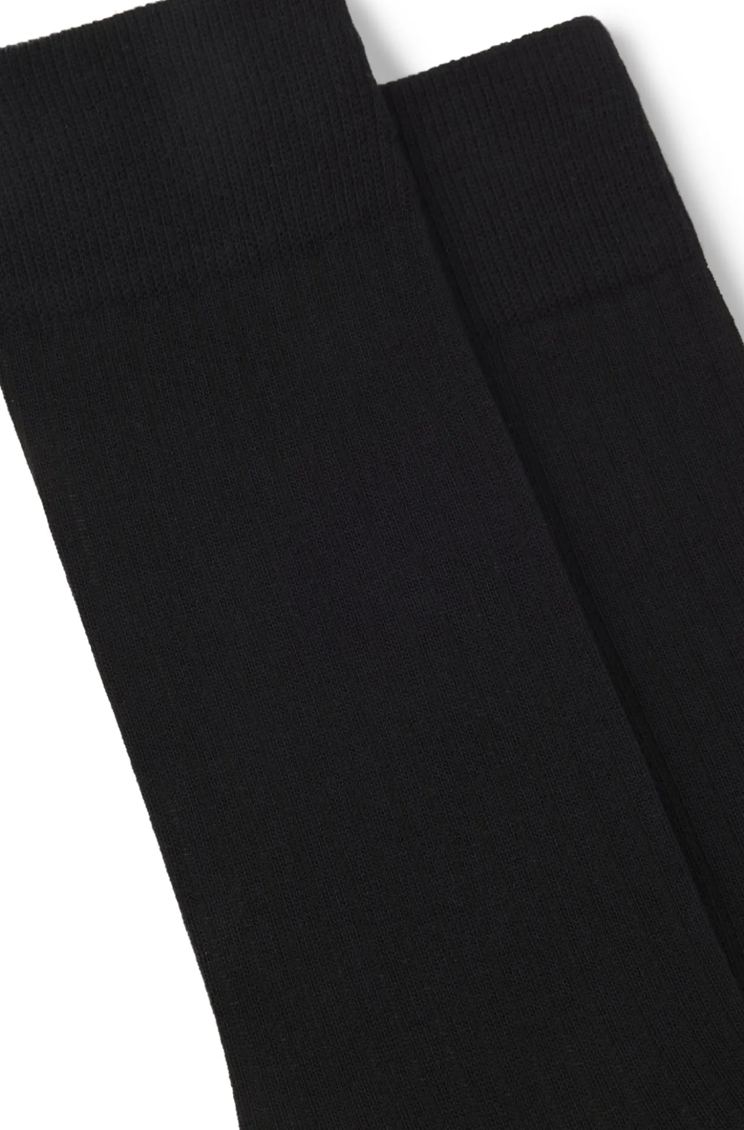Two-pack of regular-length socks with ribbed structure