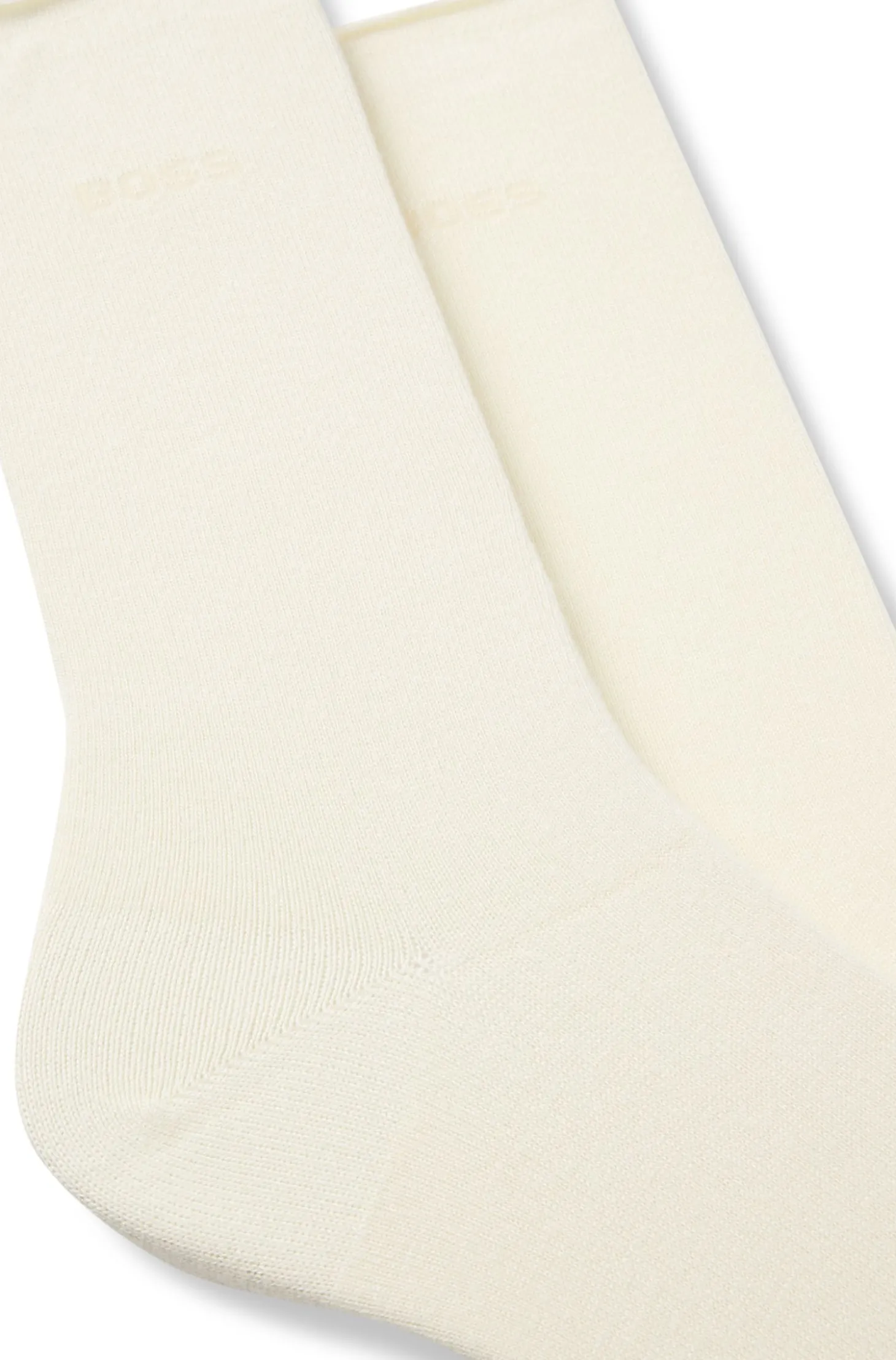 Two-pack of regular-length socks with bamboo