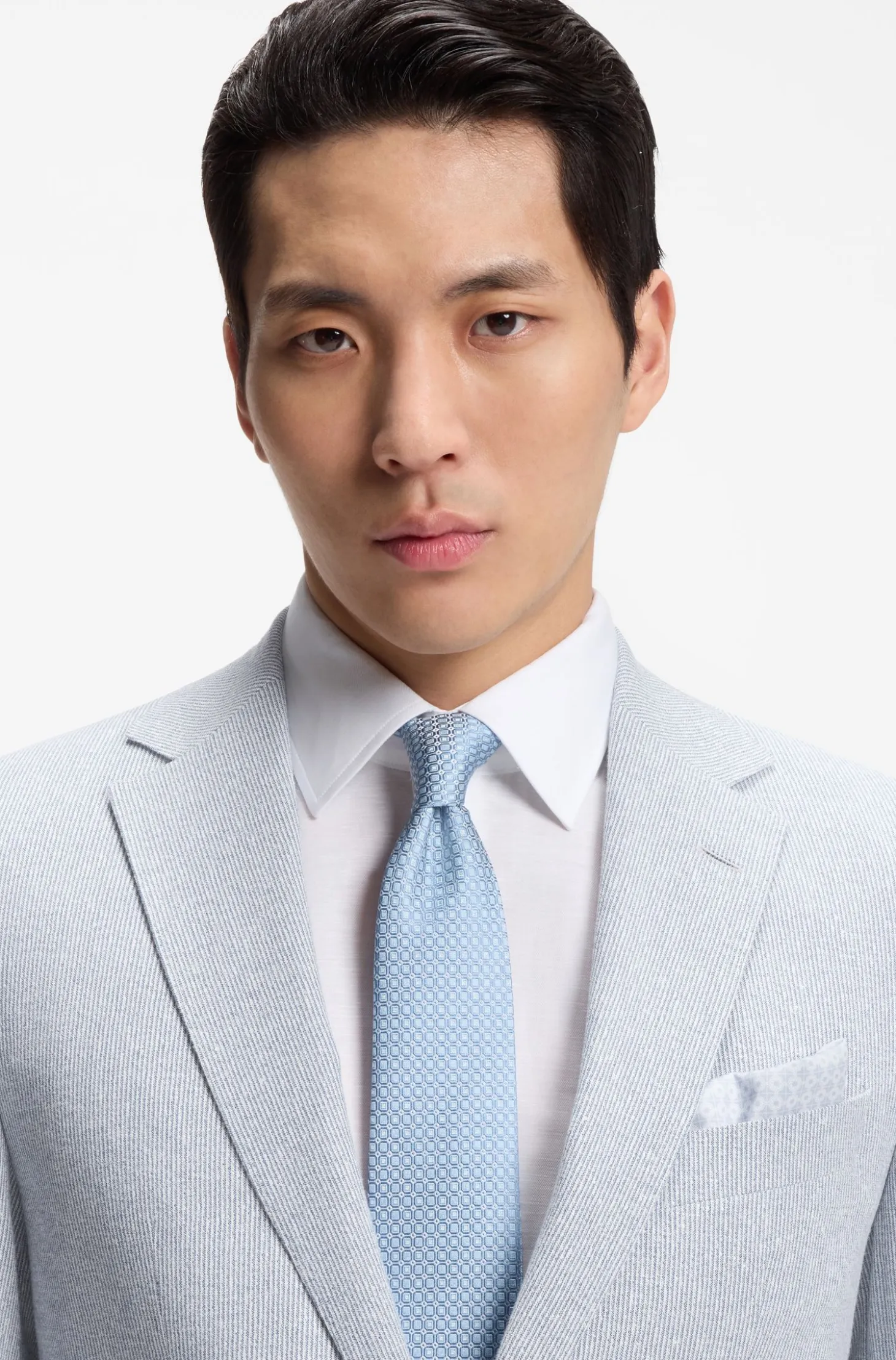 Two-piece regular-fit suit in stretch bouclé