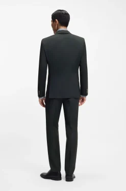 Two-piece slim-fit suit in a wool blend