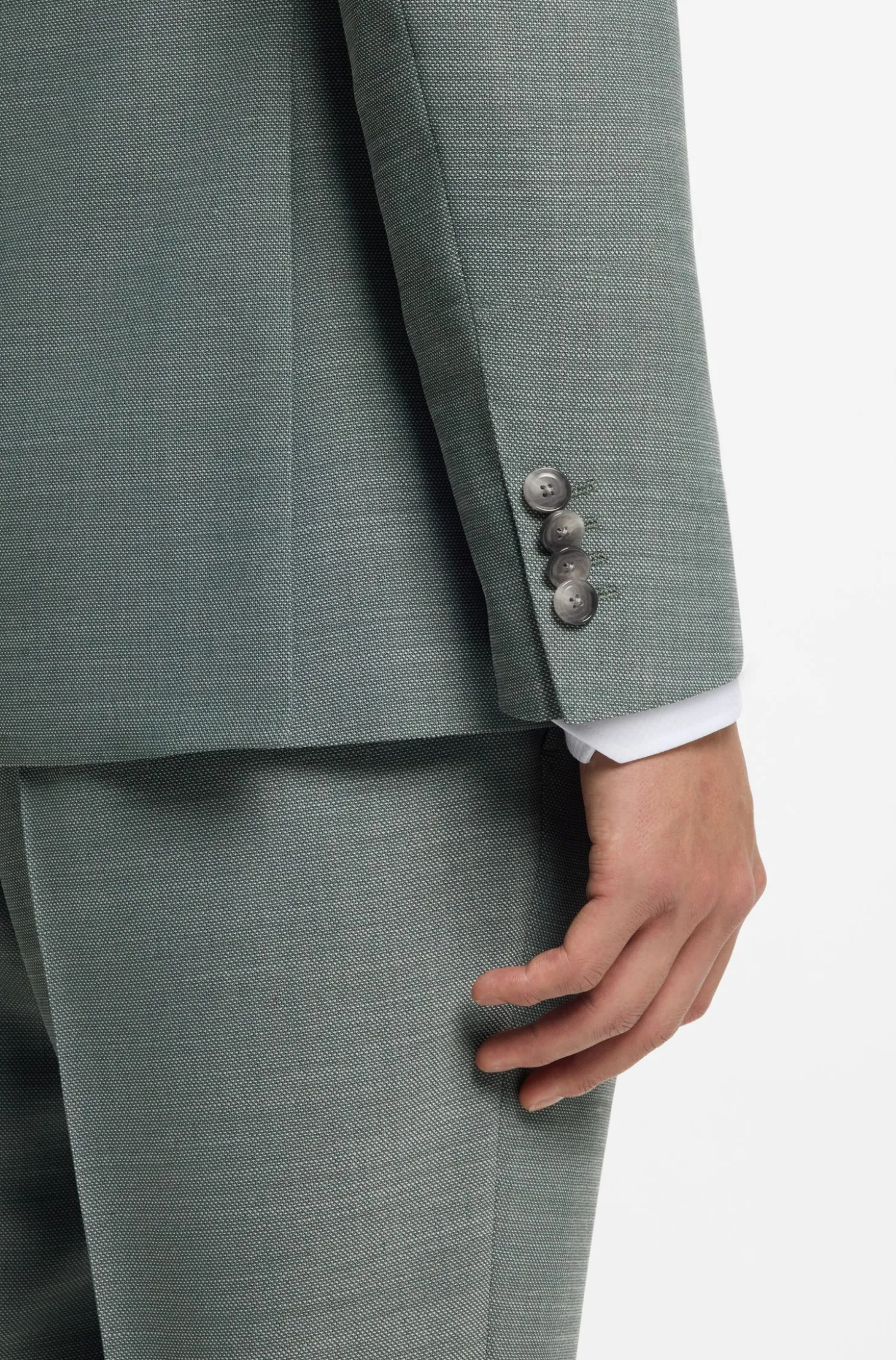 Two-piece slim-fit suit in micro-patterned stretch cloth