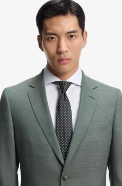 Two-piece slim-fit suit in micro-patterned stretch cloth