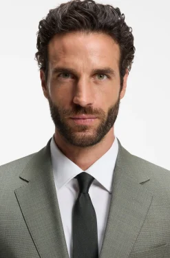 Two-piece slim-fit suit in patterned stretch wool