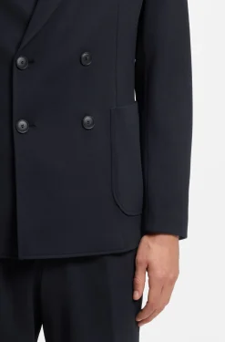 Two-piece slim-fit suit in performance-stretch fabric